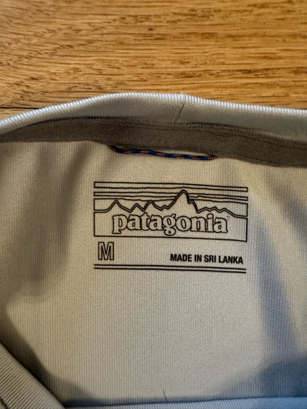 Patagonia Men’s Long-Sleeve graphic Crew Shirt - Picture 5 of 7